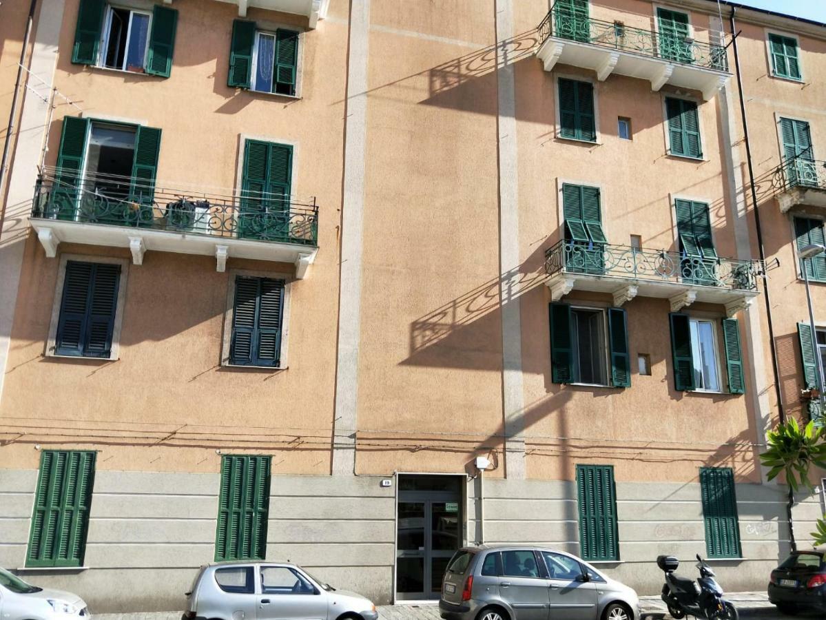 Apartmán Il Filo Di Claudia Savona Exteriér fotografie